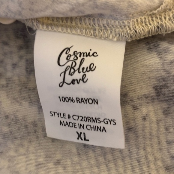 Gray and Tan Long Sleeve Notched Collar Button Down Shirt - Picture 2 of 7